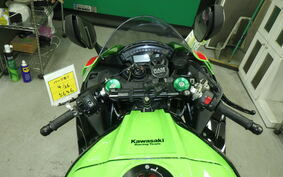 KAWASAKI ZX 10 NINJA R A 2020 ZXT02E