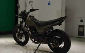 YAMAHA TW225 DG09J