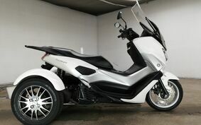 YAMAHA N-MAX 155 TRIKE SG31