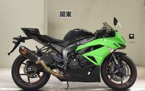 KAWASAKI NINJA ZX-6R 2016 ZX4R17