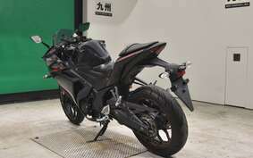 YAMAHA YZF-R25 RG10J