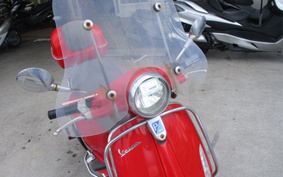 VESPA PRIMAVERA 125