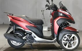 YAMAHA TRICITY 125 SE82J