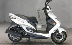 YAMAHA CYGNUS 125 X SR SE44J