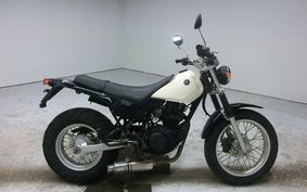 YAMAHA TW225 2004 DG09J