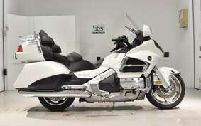 HONDA GL 1800 GOLD WING 2014 SC68