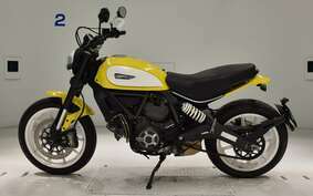 DUCATI SCRAMBLER ICON 2015