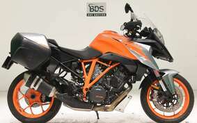 KTM 1290 SUPER DUKE GT 2022