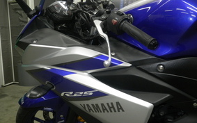 YAMAHA YZF-R25 A RG10J