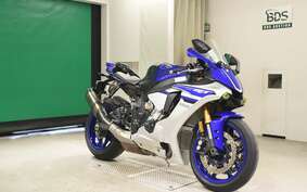 YAMAHA YZF-R1 2018 RN39