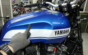 YAMAHA XJR1300 C 2015 RP19