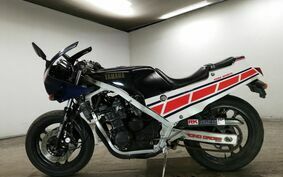 YAMAHA FZ400 R 1985 46X