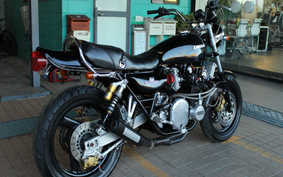 KAWASAKI 900 SUPER FOUR Z1 2005 Z1F