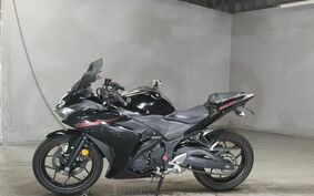 YAMAHA YZF-R25 RG10J