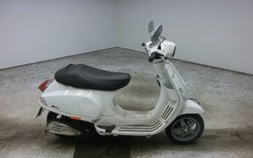 VESPA LX50 C381