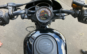 HARLEY RH975 ナイトスター 2022 ZH1