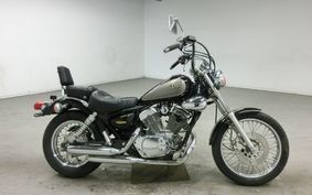 YAMAHA VIRAGO 250 3DM