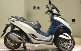 PIAGGIO MP3 300 2015 M712