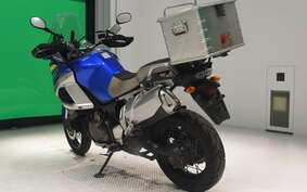 YAMAHA XT1200Z SUPER TENERE 2011