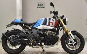 BMW R NINE T 2019 0J01