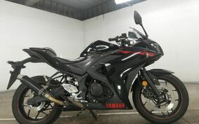 YAMAHA YZF-R25 RG10J