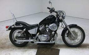 YAMAHA VIRAGO 250 1996 3DM