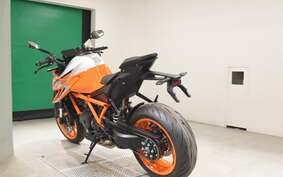 KTM 1290 SUPER DUKE R EVO 2024