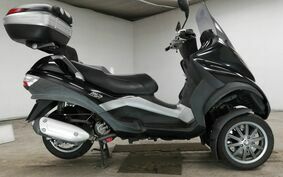 PIAGGIO MP3 250 RL M472