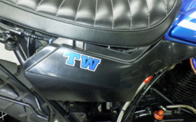 YAMAHA TW225 DG09J