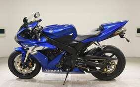 YAMAHA YZF-R1 2004