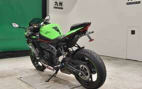 KAWASAKI ZX-25R ZX250E