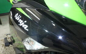 KAWASAKI ZX-25R ZX250E