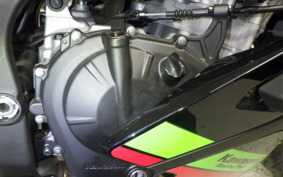 KAWASAKI ZX-25R ZX250E