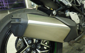 KAWASAKI NINJA H2 SX SE 2018 ZXT02A