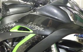 KAWASAKI ZX 10 NINJA R SE 2020 ZXT02E