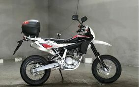 HUSQVARNA SMR125 不明