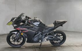 YAMAHA YZF-R25 RG10J