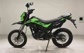 KAWASAKI KLX150D TRACKER