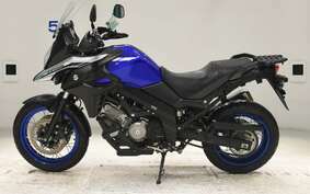 SUZUKI DL650 ( V-Strom 650 ) XT 2023 C733M