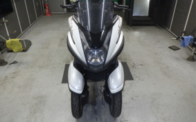 YAMAHA TRICITY 125 SE82J