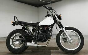 YAMAHA TW225 DG09J