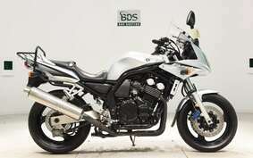 YAMAHA FZS600 FAZER 2003 RJ02