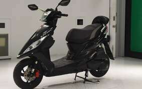 KYMCO VJR125 i