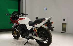 HONDA CB400 SUPER BOLDOR 2015 NC42