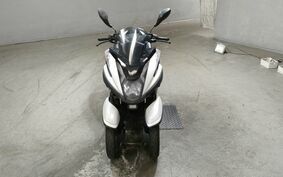 YAMAHA TRICITY 125 SE82J