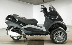 PIAGGIO MP3 250 RL M472