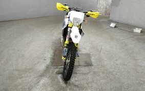 HUSQVARNA TE250i UTA