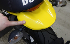 DUCATI SCRAMBLER ICON 2015