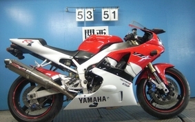 YAMAHA YZF-R1 2000 RN011