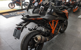 KTM 1290 SUPER DUKE GT 2023 V6940